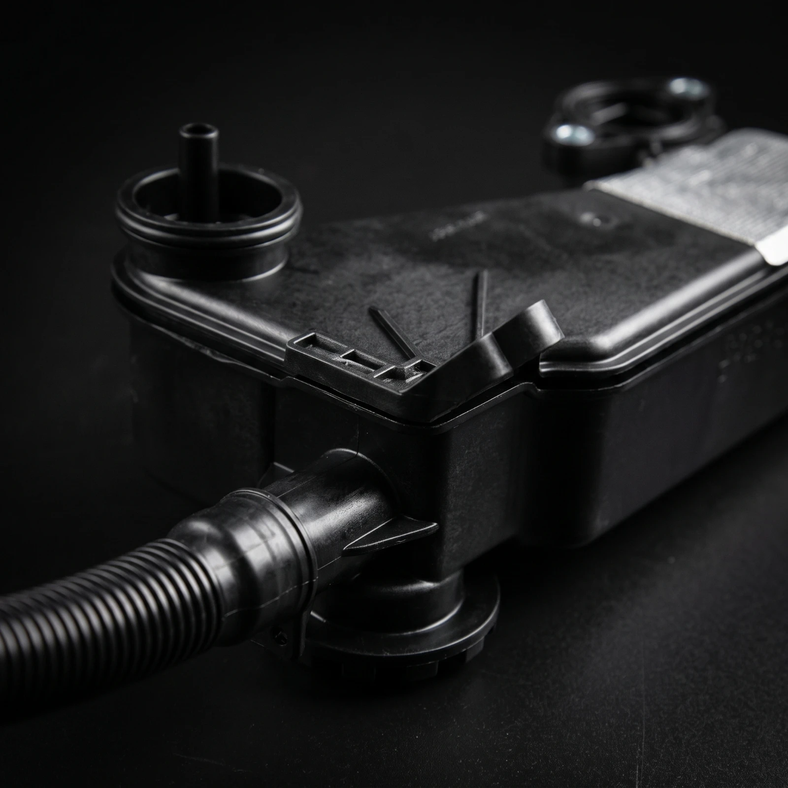 Compression-Ignition Air Separator Assembly Long-Lasting Crankcase Ventilation Separator Corrugated Molded for Mechanics