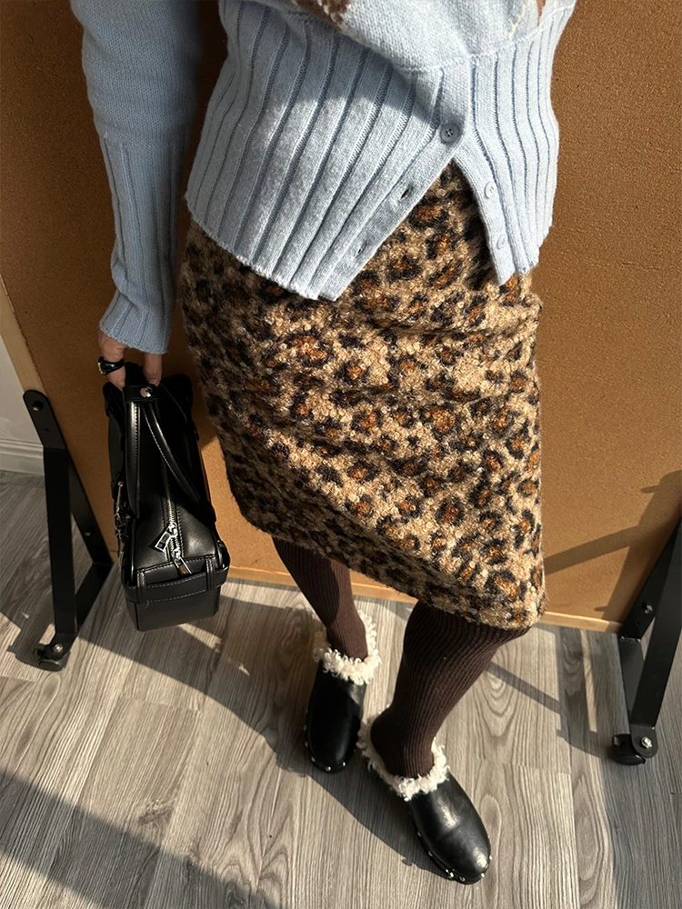 

Sexy American Sle f-length Skirt with Leopard Print And Furry Design High-waisted Casual Polyester Fiber Daily Wear