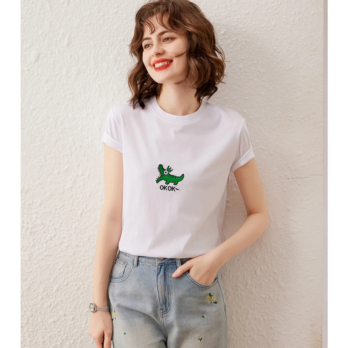 LOUIS YAO Women T-shirt 2024 Summer Crocodile Embroidery Tee Fashionable Casual Basic O Neck Short Sleeve Pullover Top