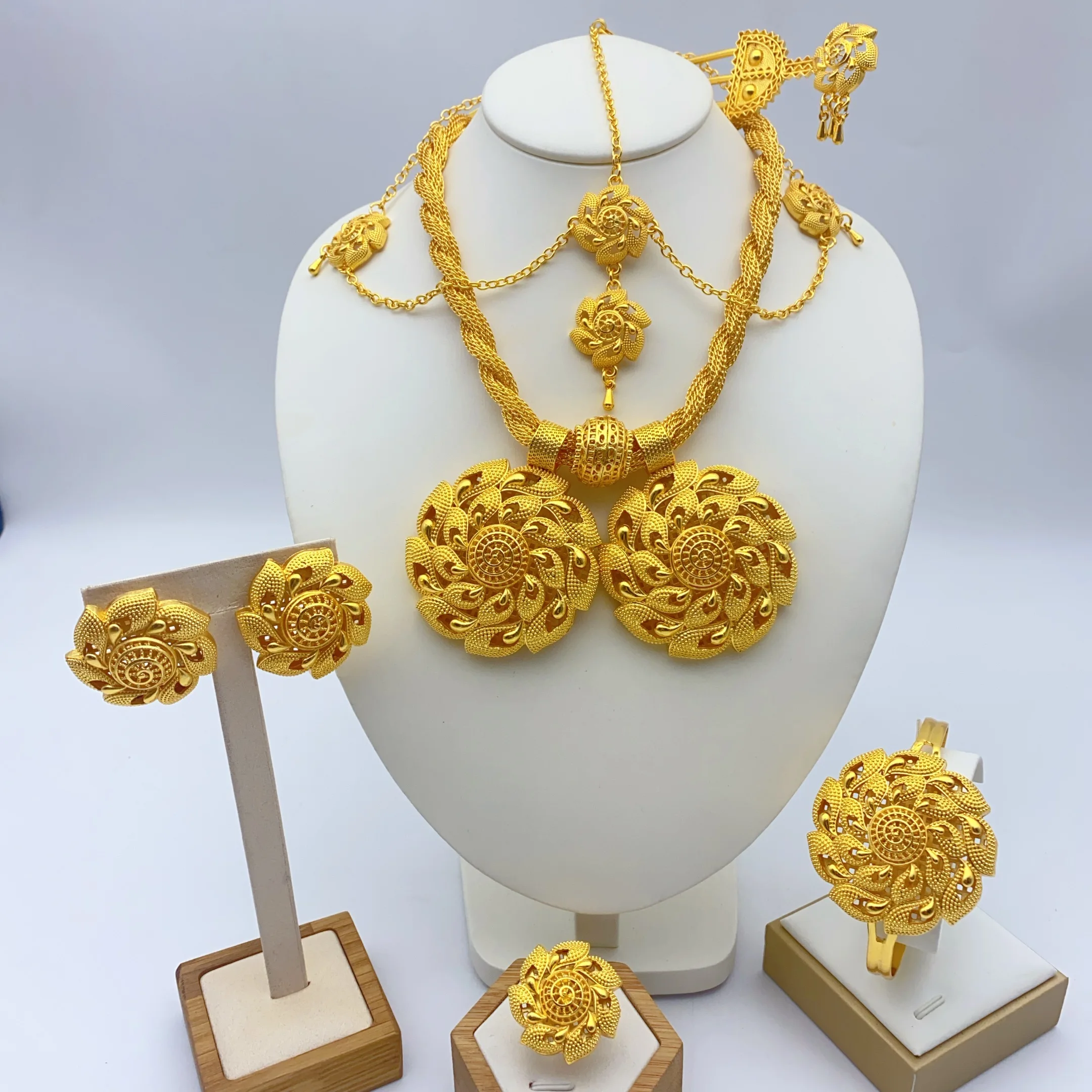 Luxury Ethiopian Wedding 24k Gold Color 6pcs Jewelry Sets For Women Dubai Flower Shape Twisted Necklace Jewellery Set Gift