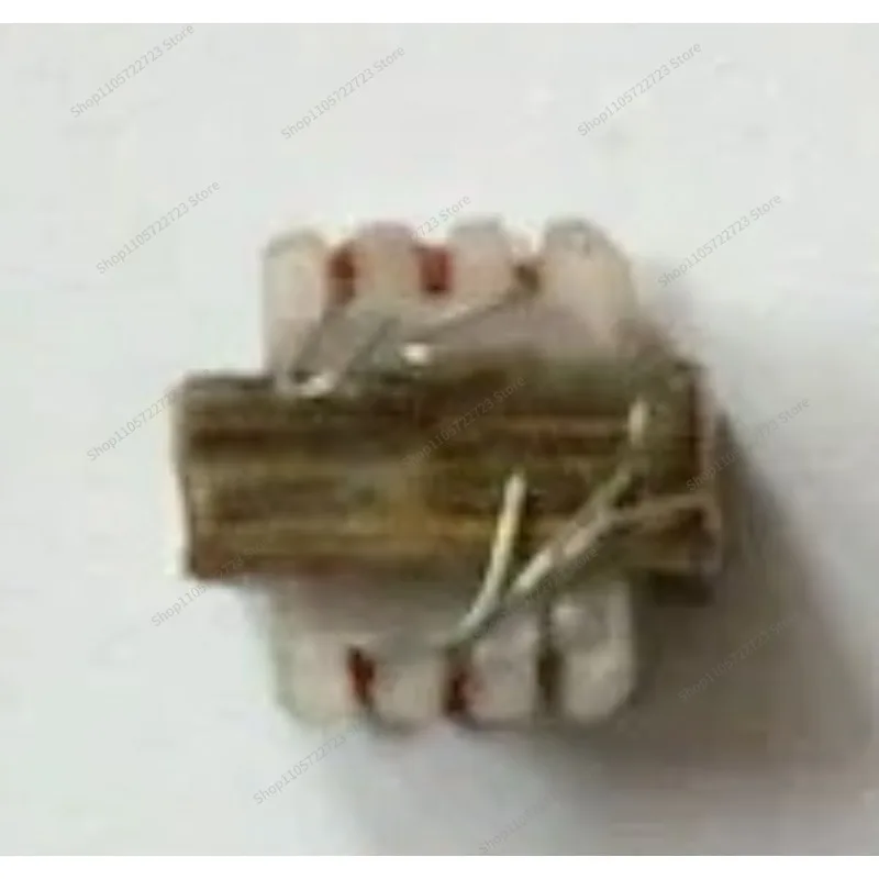 For 1.5vE14 Small Radio Push-pull Input and Output Transformer (the Output Is Self-coupling Type)