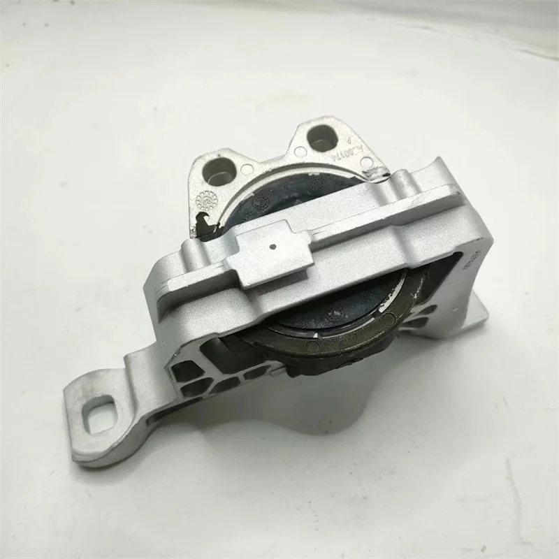 Engine Mount Motor Support For Ford Focus MK2 MK3 C-Max VOLVO C30 S40 V50 MAZDA 5 1.8 2.0 AV61-6F012AB Car Accessories