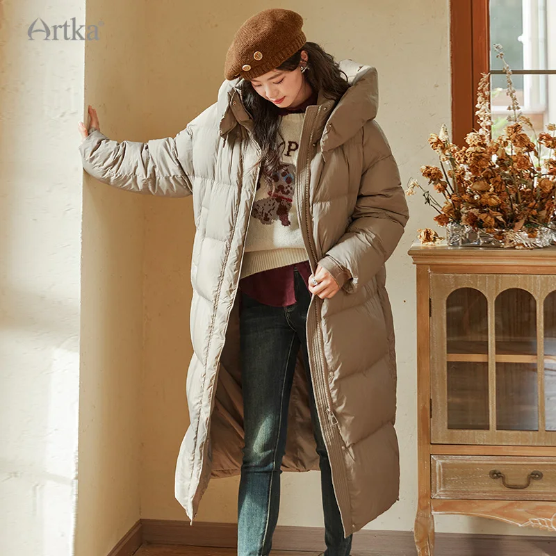 ARTKA 2023 Winter New Women Down Coat Fashion Casual Long Warm 90% White Duck Down Coats Thicken Hooded Down Jacket ZK92033D