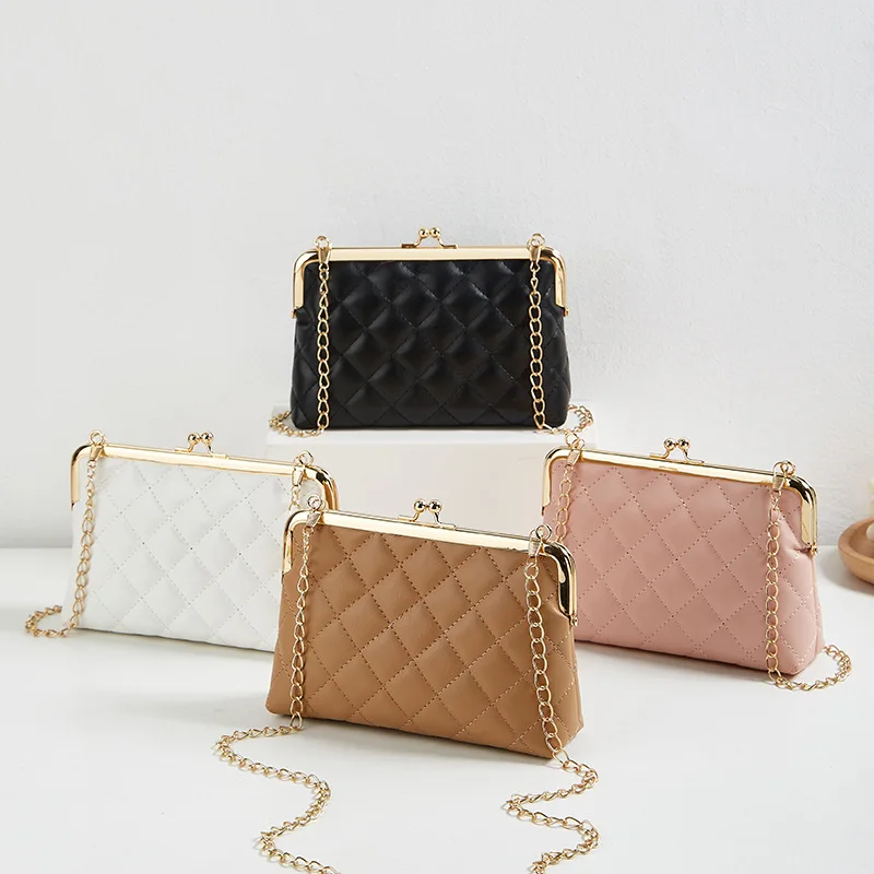 New Trend Fashion Versatile Lingge Embroidery Clip Chain Strap Crossbody Phone Bag Small Square Bag handbags