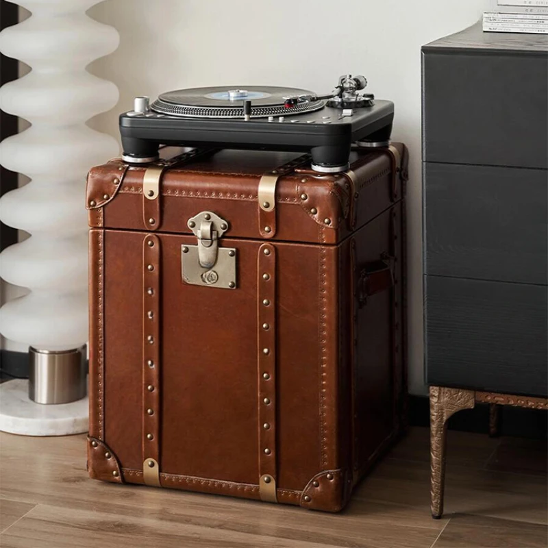 

Locker, bedside table, small corner, oil wax leather edge, few boxes, small coffee table