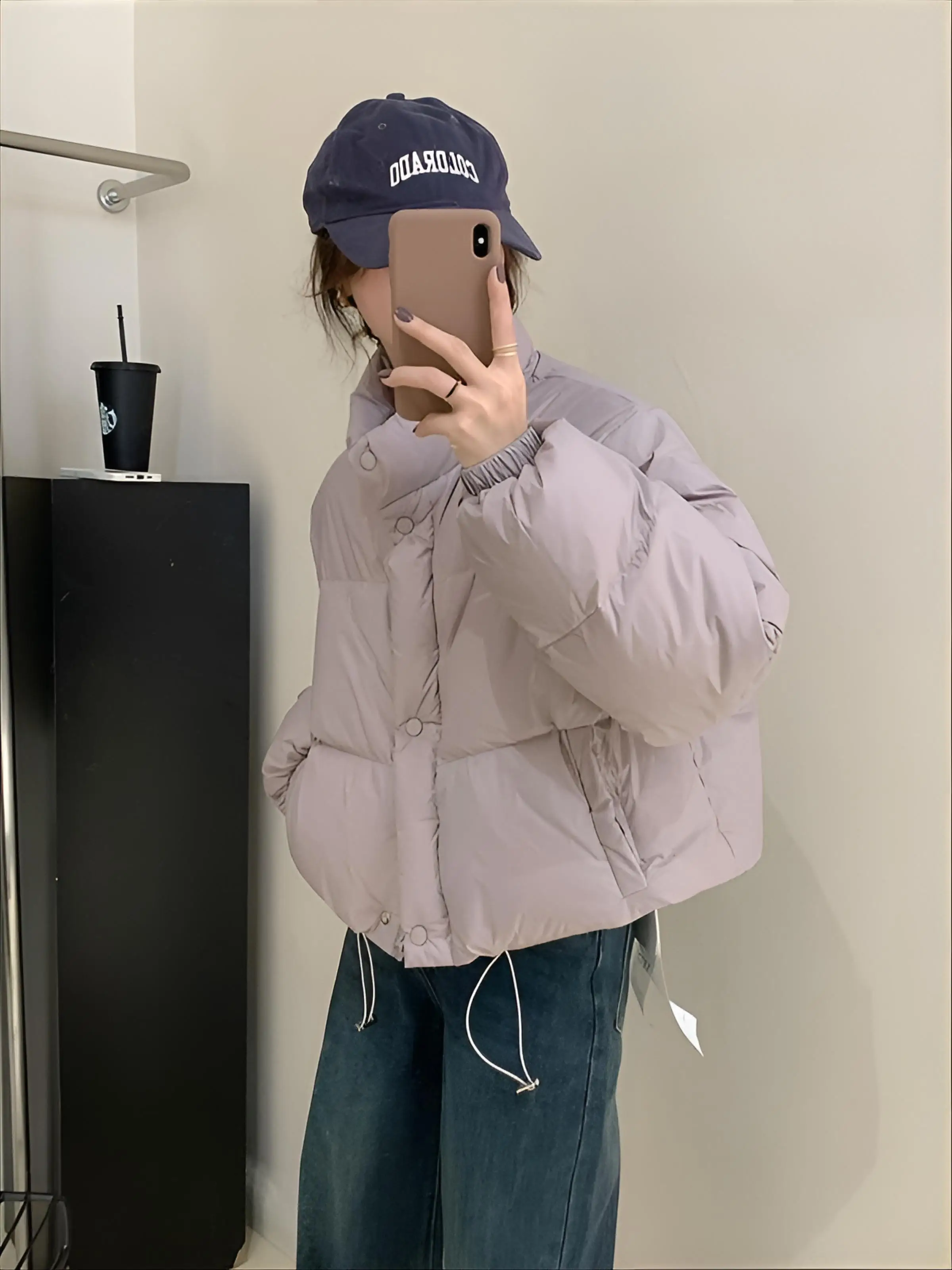 

Puffer Parkas Womens Snow Clothing 2025 Metal Embroidery Elegant Bio Cotton Champagne Office Decorative Splicing Buckle Coated