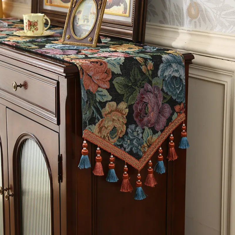Luxury Dining Table Runner American Retro Living Room Coffee Table Runner Home Floral Jacquard Cover Wedding Party Decoration