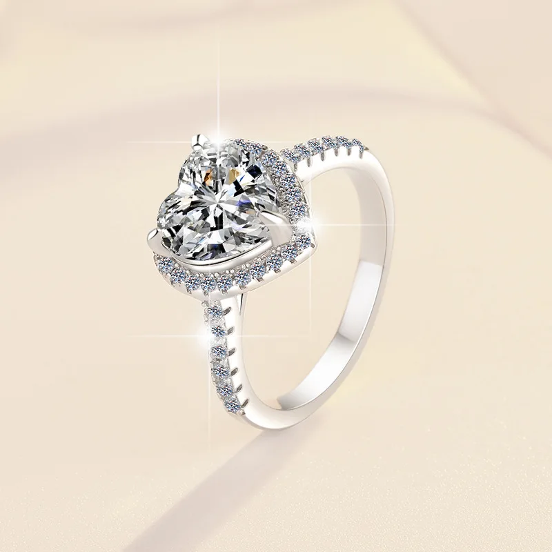 

Women's Heart-Shaped Ring PT950 Platinum 2Ct Moissanite - Delicate understated, love-filled, fit dates & confessions