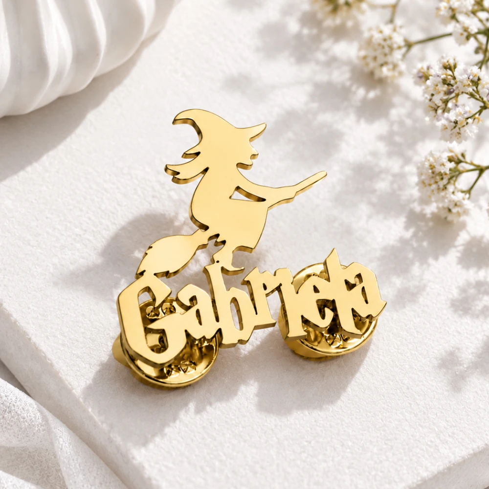 Custom Wizard Nameplate Brooch Stainless Steel Personalized Letter Bandge Pins For Men Women Halloween Jewelry Ornaments Brooch
