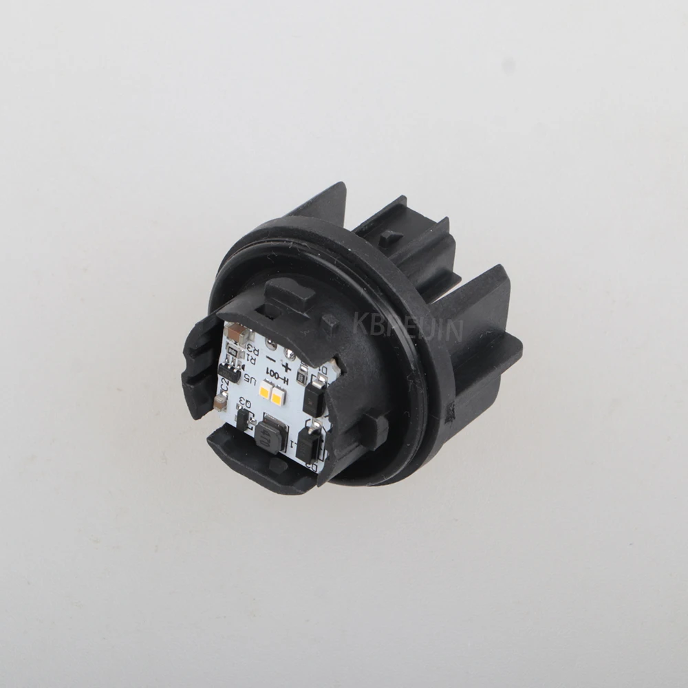 1Pcs For Toyota Corolla Prado Car Light Lamp Holder LED Module Socket Accessories