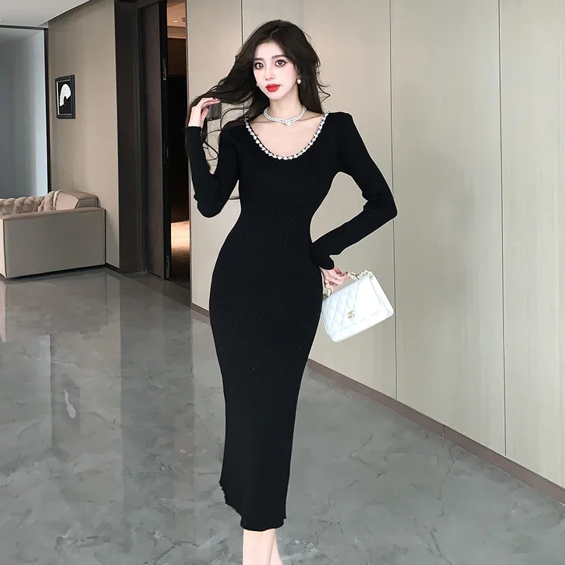 

NewLuxury Knitted Bodycon Dress Women Diamond Beading Sexy V-neck Long Sleeve Party Dresses Autumn Winter Fashion Vestidos