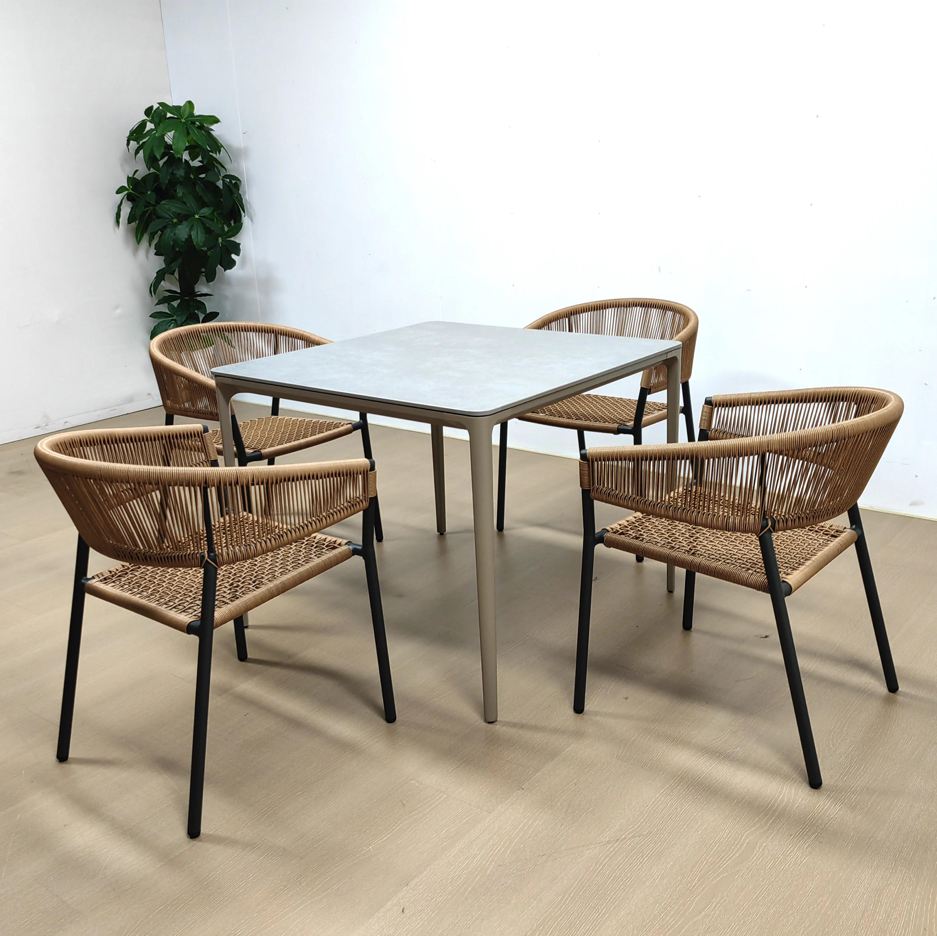 Modern Style Outdoor Garden Dining Table and Chair Set Cheap PE Rattan for Patio Restaurant Coffee Shop Use