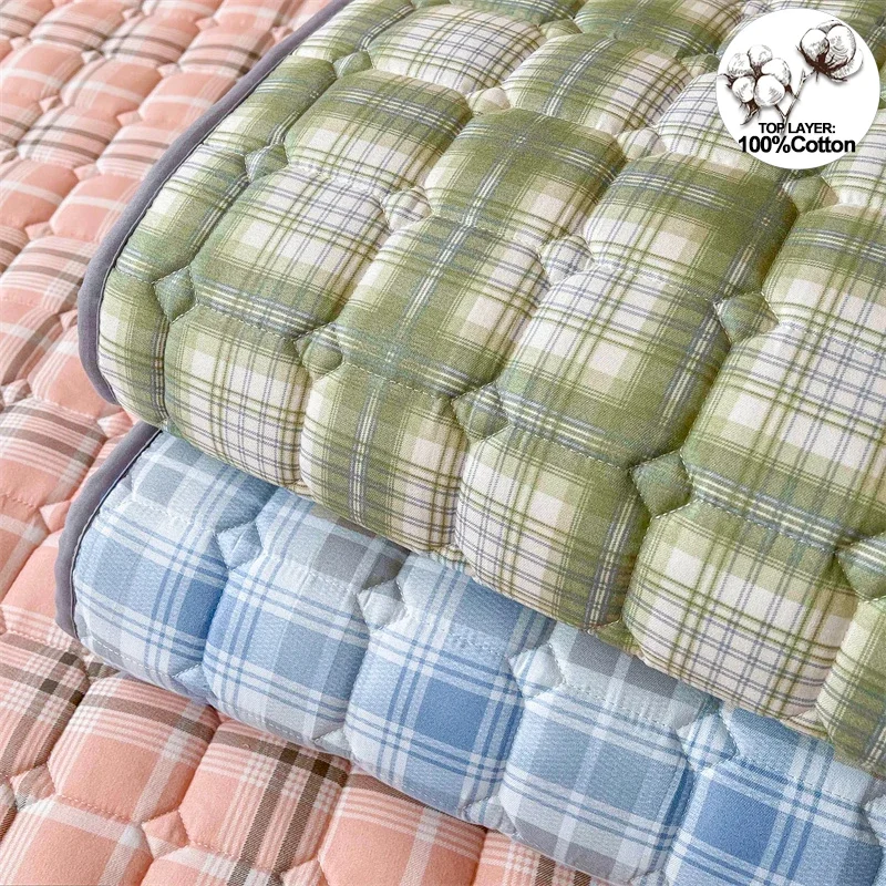 

For Classic Plaid Antimicrobial Mattress Protector,Quilted Mattress Cover- Comfortable and Hygienic for a Healthier Sleep