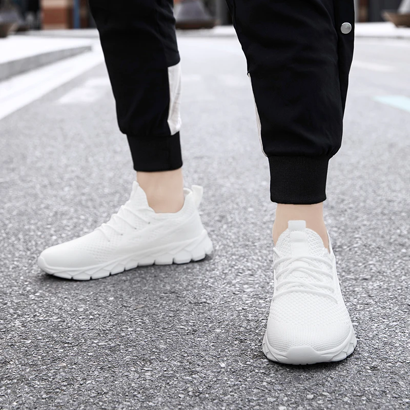 

Fujeak Fashion Men's Sneakers Breathable Mesh Running Sports Shoes Outdoor Jogging Trainers Footwear Plus Size 39-48