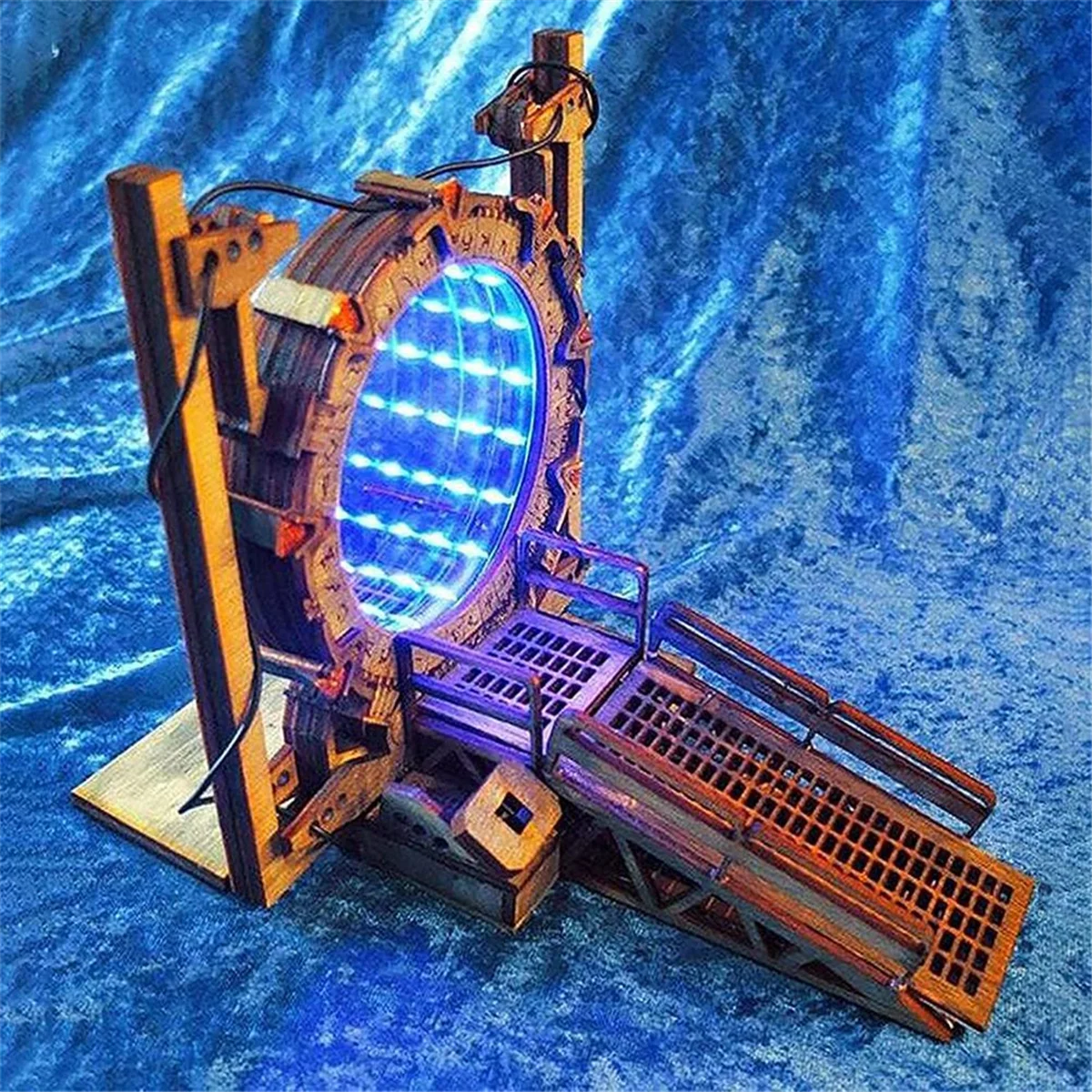 Gfc-Stargate Bookends, Ornaments, Table Lamps, Gifts, LED Lighted Portal Bookends, Two-Way Galaxy Door, Creative