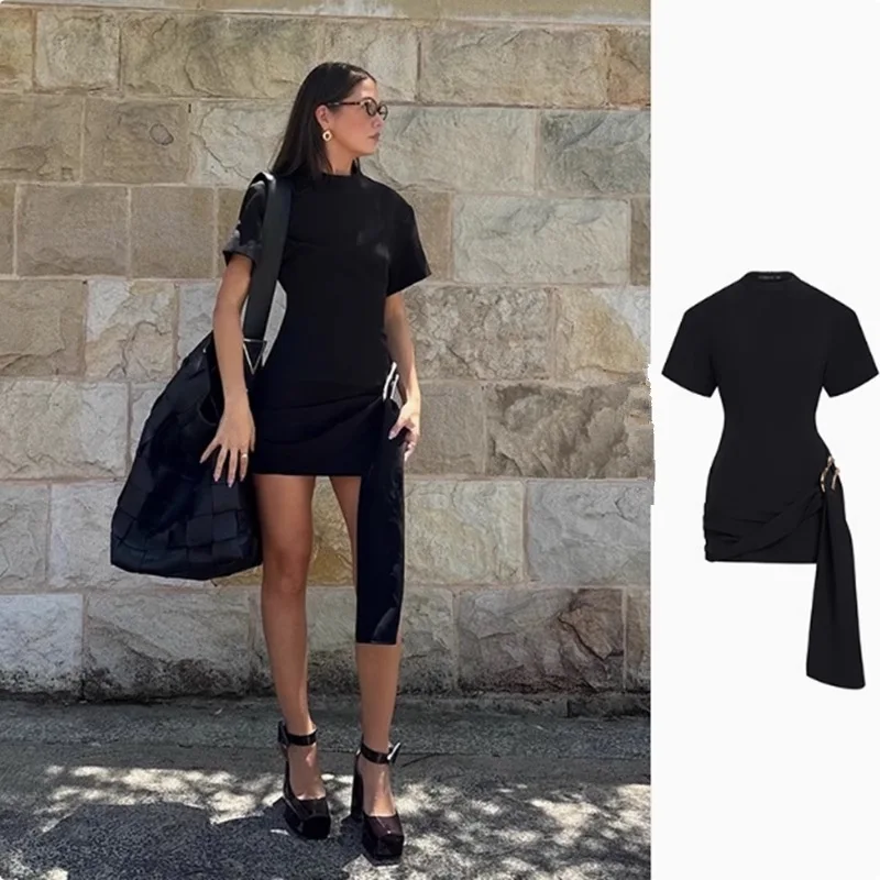 

Lioness Australia 2025 New Summer Pure Desire Style Metal Buckle Decorated Round Neck Short Sleeve Cropped Dress