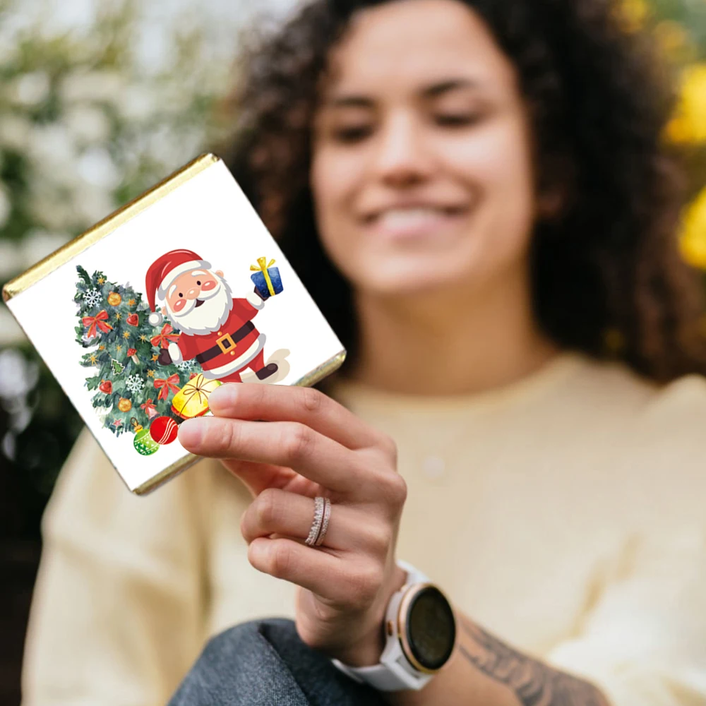 Maßgeschneiderte Frohe Weihnachten Party Dekoration Niedliche Weihnachtsbaum Geschenkaufkleber, Urlaubsschokolade und Geschenkverpackungsaufkleber