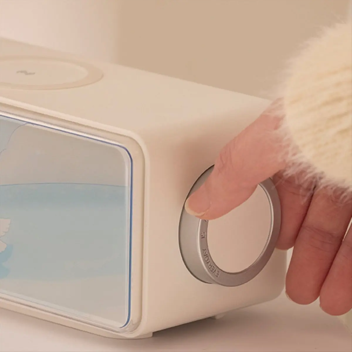 

Lively — Bluetooth-динамик, беспроводная зарядка, небольшой портативный динамик для улицы.