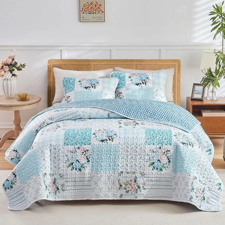 

3 Pieces Floral Patchwork Quilt Set Queen Size in Blue and White Flowers Design Soft and Cozy Microfiber Bedspread for All Seas