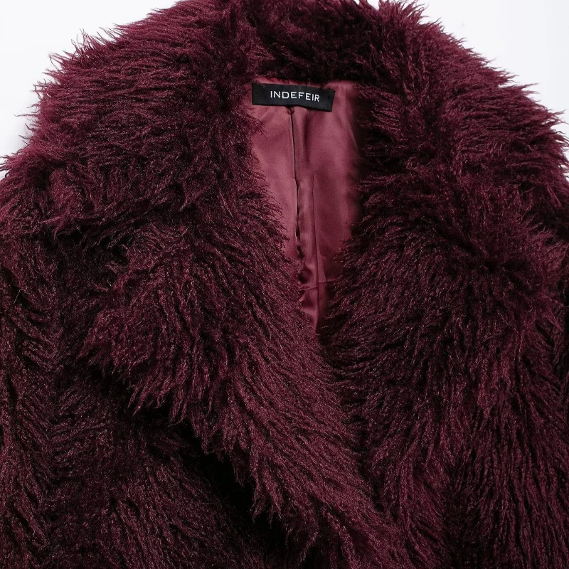 Biała kurtka z imitacji futra z klapami, luźna damska zimowa futrzana kurtka, puszysta imitacja lisa, ciepłe stylowe pluszowe płaszcze, luksusowe płaszcze wierzchnie.