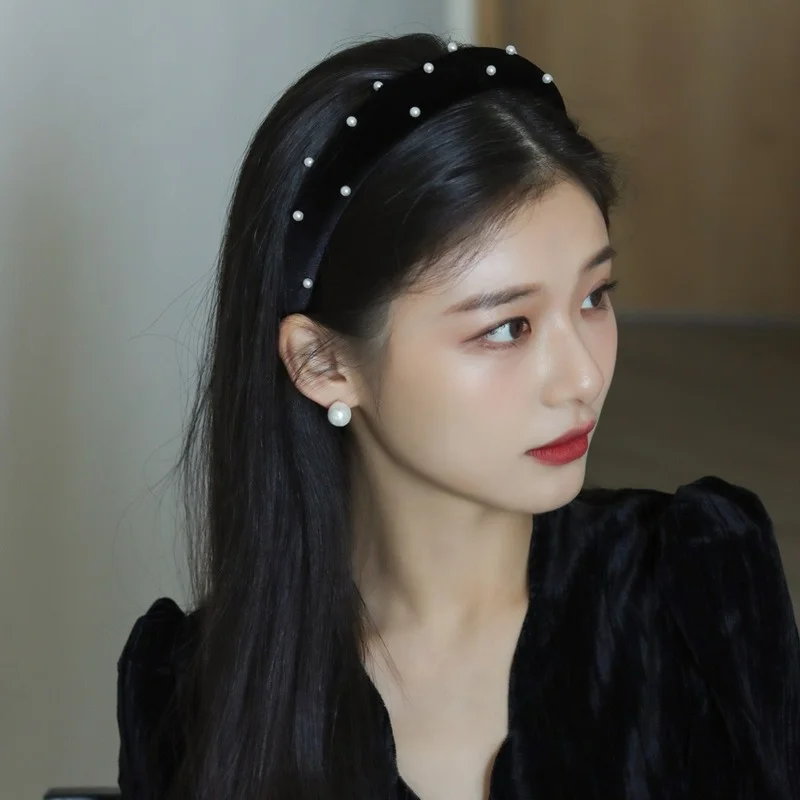 Black velvet pearl headband female high skull top retro headhoop showing face small wide-brimmed elegant pressed hair headdress