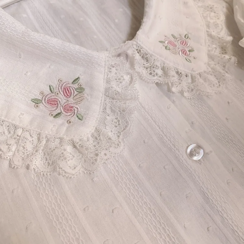 Blusas Mujer De Moda 2024 Vintage Peter Pan Collar Embroidery Flower Kawaii Shirts  Single-breasted Age Reducing Lace Blouses