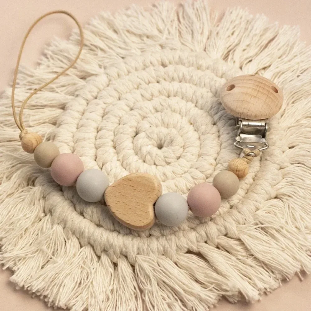 

High Quality Silicone Pacifier Clips Anti-drop Wooden Soother Clip Chain Lightweight Gift Teether Teething Toy Newborn