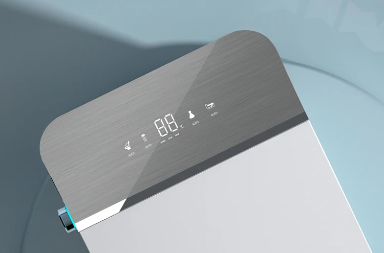 Smart Toilet Bidet Digital Display Freestanding Tankless Design Automatic Flush Remote Control Function Elongated Bowl Shape