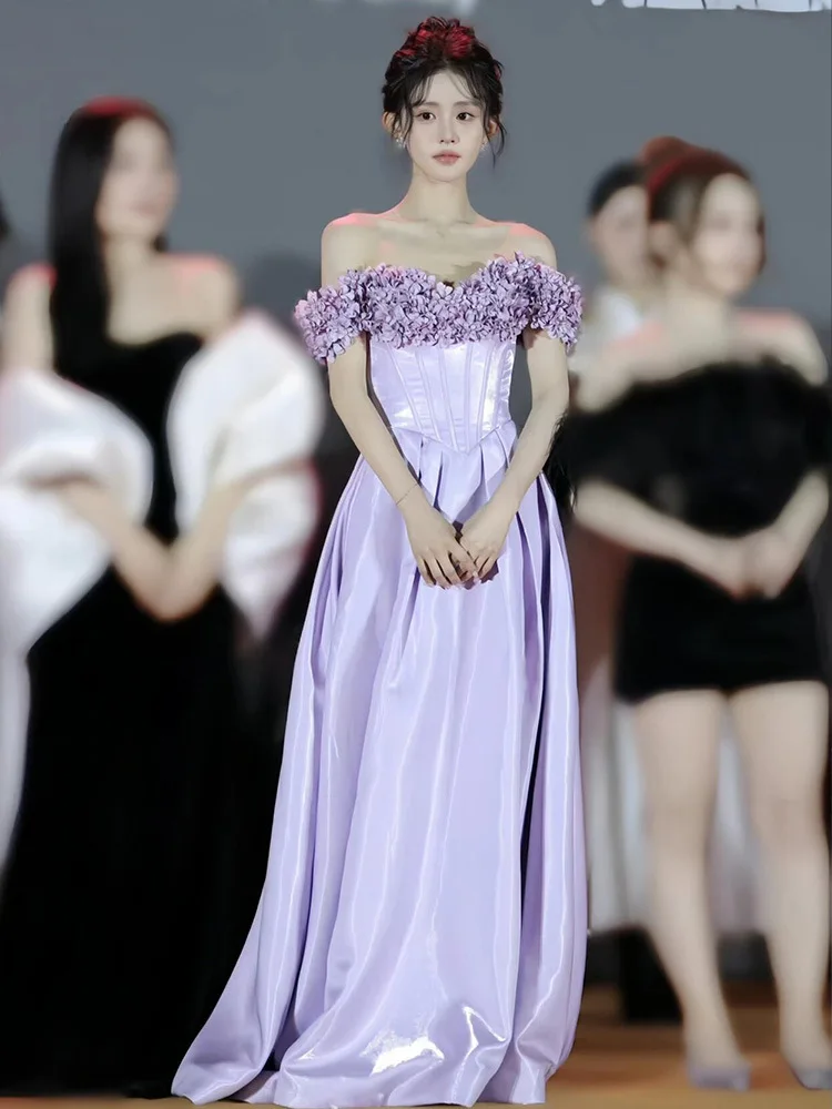 Lila Damen Abendkleider Damen 3D-Blumen aus der Schulter bodenlangen Hochzeitsparty-Kleider Maßgeschneiderte formelle Ballkleider