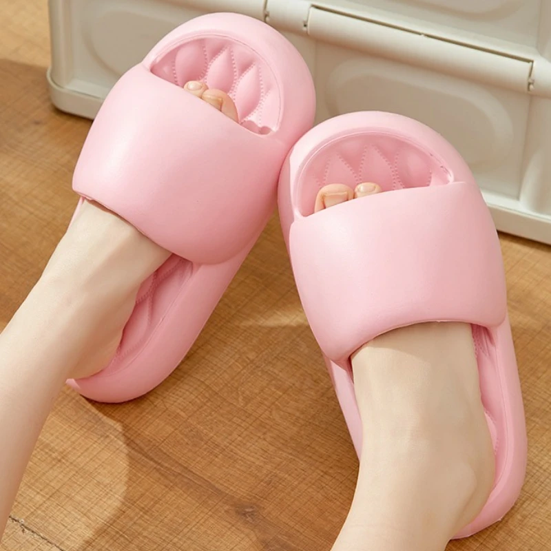 

Women's Non-Slip Outdoor Beach Slippers Home Bathing Anti-Slip Odorless Summer Indoor Slippers Foot Comfortable House Shoe