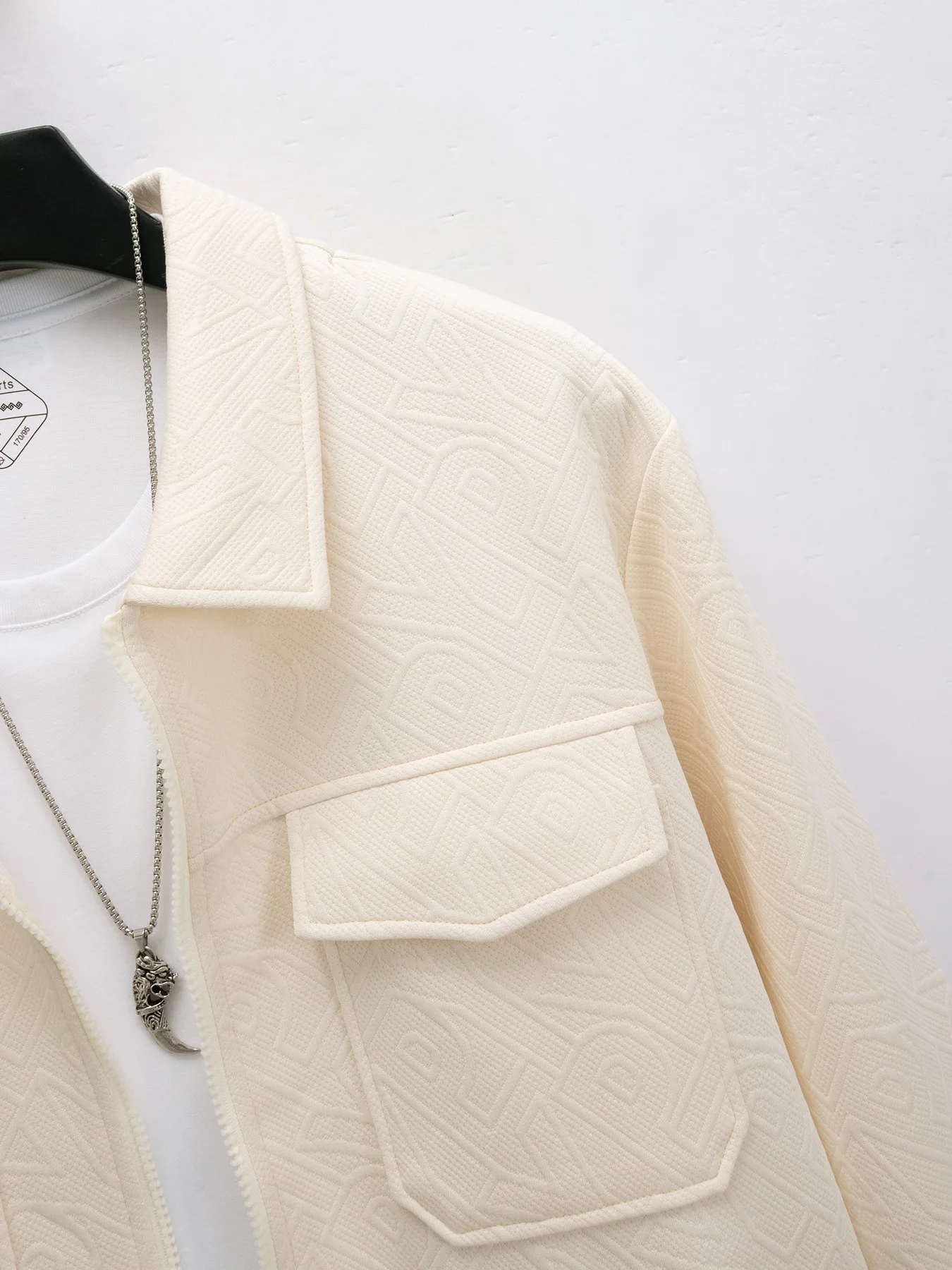 Men's Casual Jacquard Lapel Zipper Jacket, a Trendy and Versatile Coat for Young People