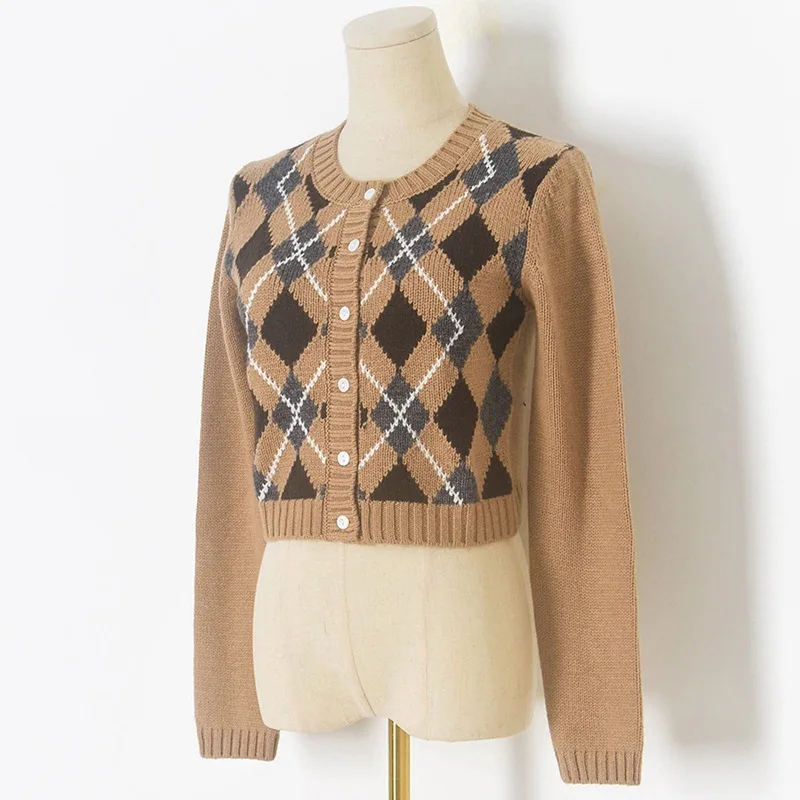 

Autumn and Winter New Contrasting Geometric Rhombus Short Knitted Sweater Women's Short Knitted Cardigan Jacket