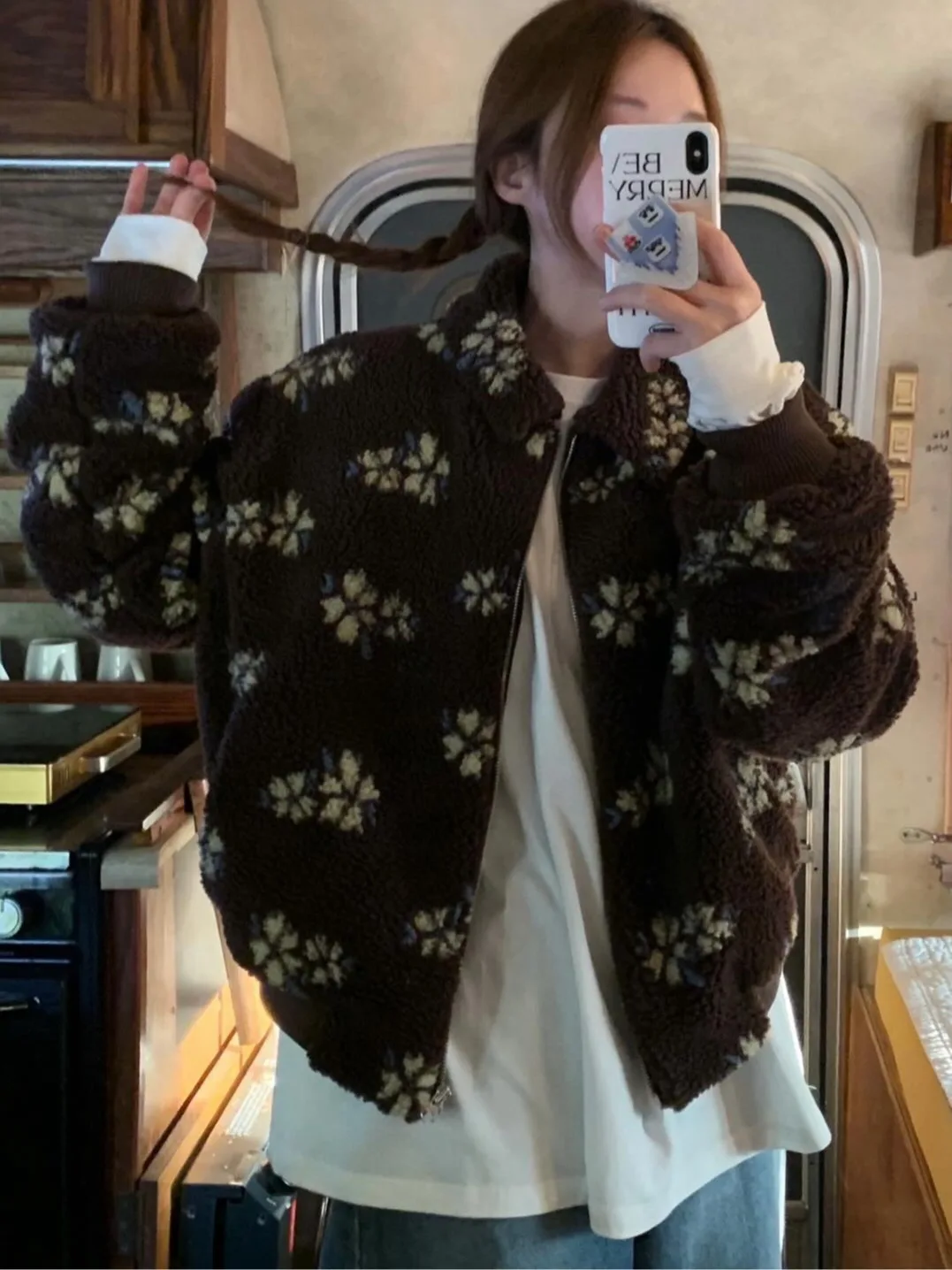 

Женское зимнее бархатное хлопковое пальто с ягненком, свободное длинное пальто с цветочной вышивкой в Корейском стиле, винтажное антивозрастное теплое пальто