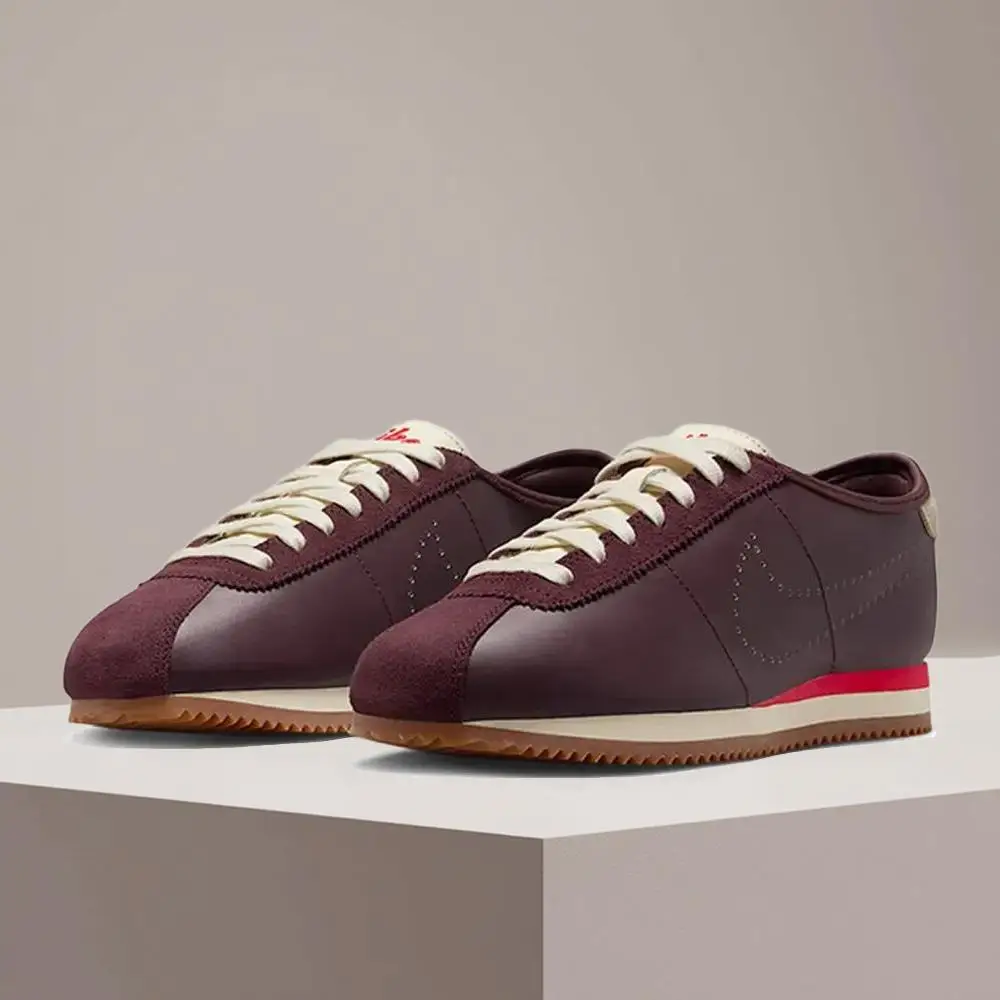 

Женские кроссовки Nike (NIKE) CORTEZ LT: стильные, модные, универсальные, прочные и удобные спортивно-повседневные кроссовки HQ1841-601