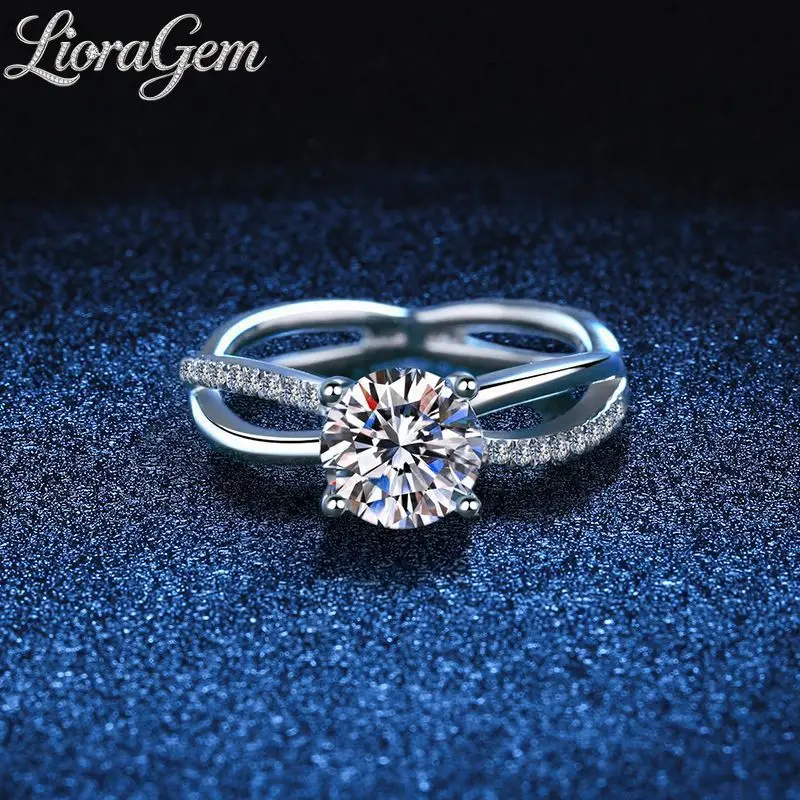 LioraGem Women's Four-Prong Corss Openwork Diamond-studded Ring, 1-Carat Moissanite Engagement Ring Platinum PT950 Stamp