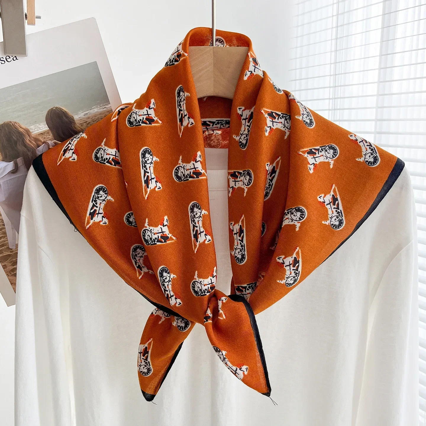 

White Carriage Double-Sided Color-Block Silk-Mimicking Scarf Women's Lightweight Summer Neck Protection Shoulder Wrap