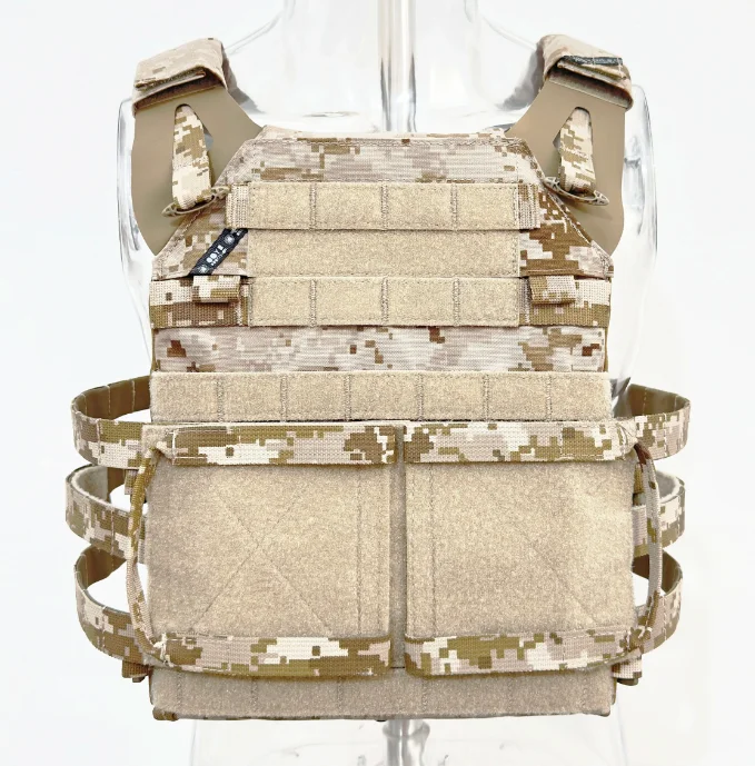 US Desert Camouflage Aor 1 Taktische Weste JPC2.0 Mann