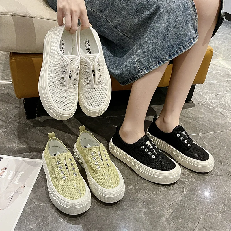 

2025 Summer Hot Selling New Mesh Breathable Sequin White Shoes for Women, One Foot Lazy Casual Thick Soled Canvas Shoes Sneakers