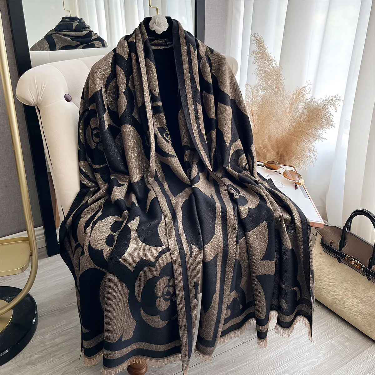 

New Ladies Muslim Hijab Golden Thread long Scarf Spring and Autumn Sun Protection Scarf Camellia Shawl Foulard Wrap Headscarf