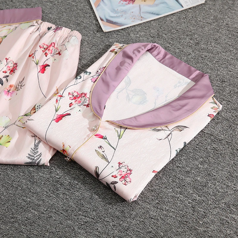 Summer ice and snow silk twill lapel cardigan short-sleeved trousers pajamas women's suit casual sweet printed home clothes