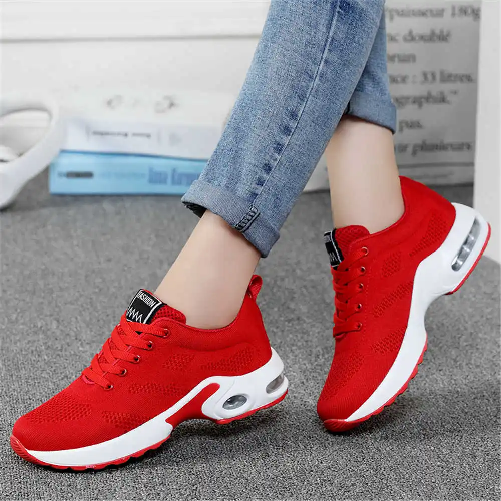 Non-slip Synthetic Leather Womens Trainer Shoes Woven Minimalist Sneakers Woman Loafer Sport Beskets Fit Type Technologies
