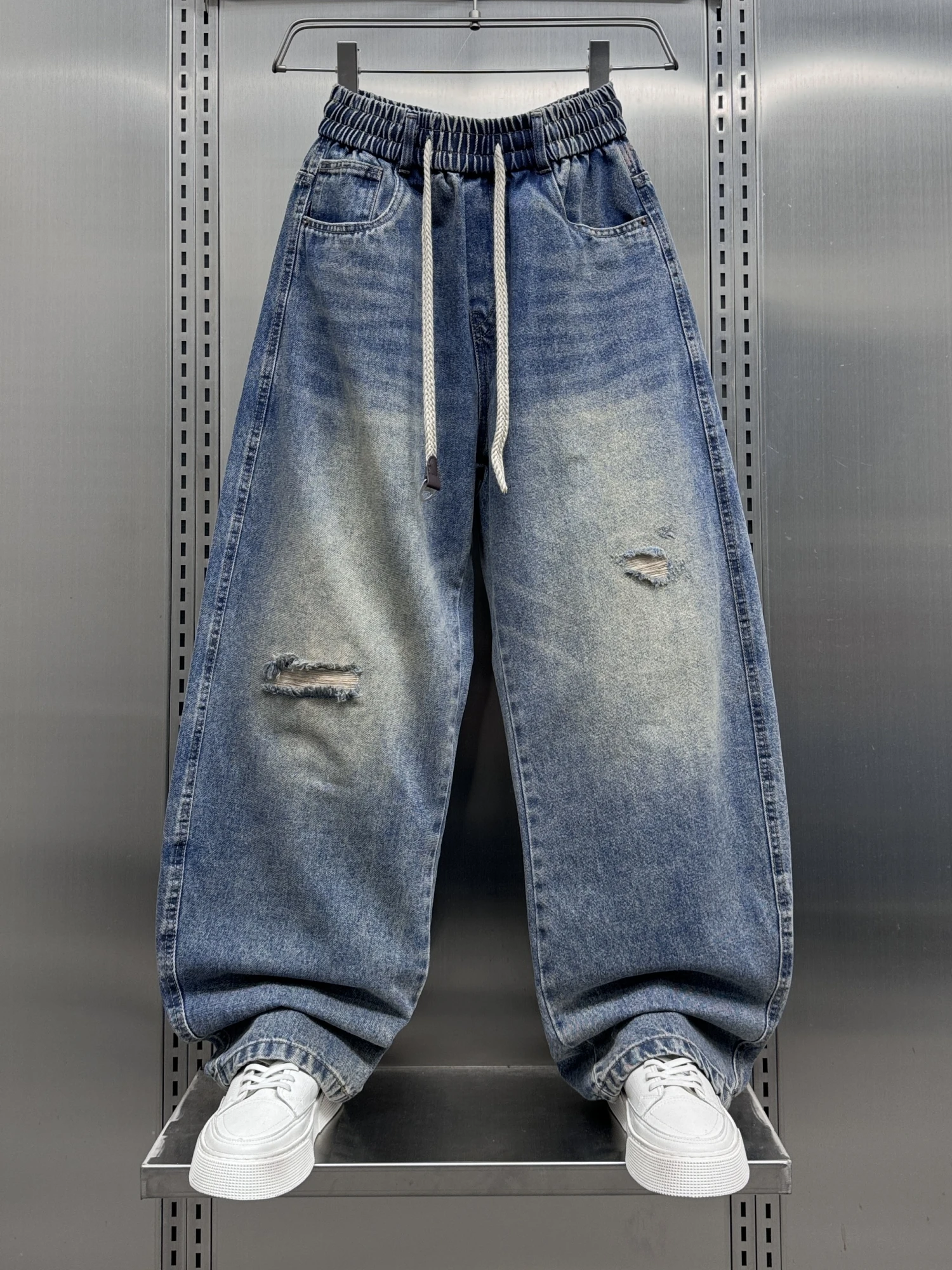 

Spring 2025 Men's Loose Straight Leg Jeans with Pad Washed Wide Leg Long Trousers American Style Hole Design Fashionable Casu...