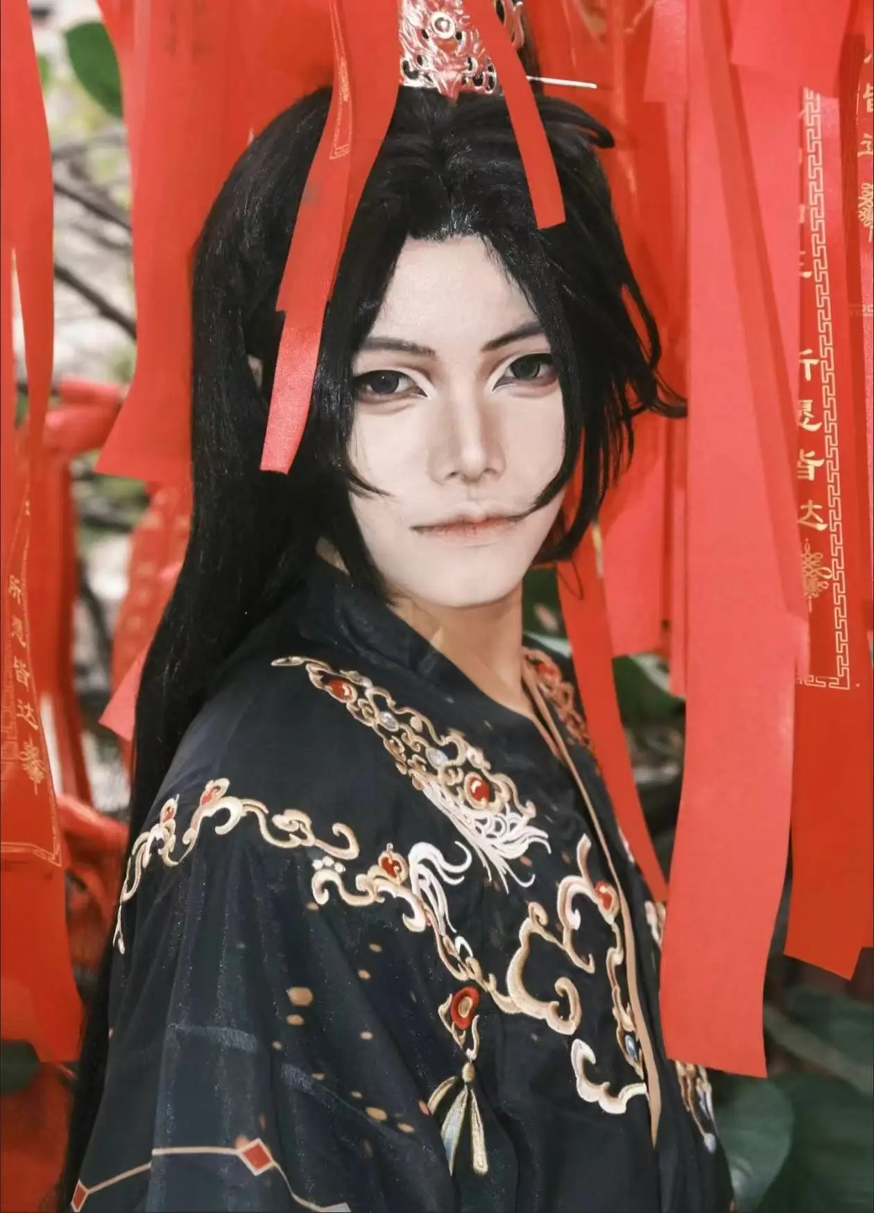 

Men's Embroidery Hanfu Ancient Chinese Weijin Period Gradient Printing Stage Suit Halloween Swordsman Cosplay Costume Outfit