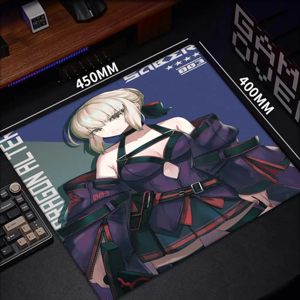 

Game Fate Stay Night Saber Mousepad Small LockEdge Mouse Pad For Gamers Computer Desk Pad Rectangular Anti-slip Rubber