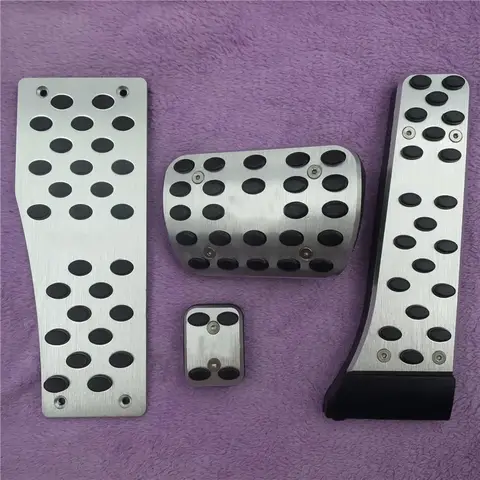 For Mercedes Benz AMG C E S GLE GLC GLK SLK CLS SL Class W204 W211 W212 W210 AT Brake Accelerator Pedal Pads Car Accessories