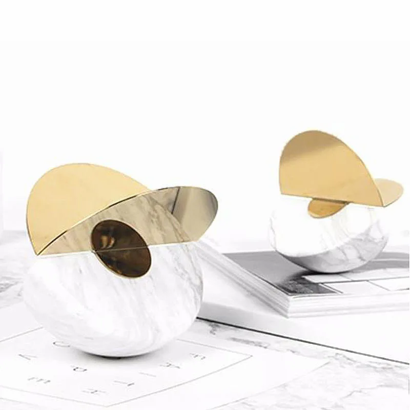 Nordic White Marble Crystal Spherical Geometric Ornaments Italian Modern Minimalist Style Soft Decoration Aesthetic Decoration