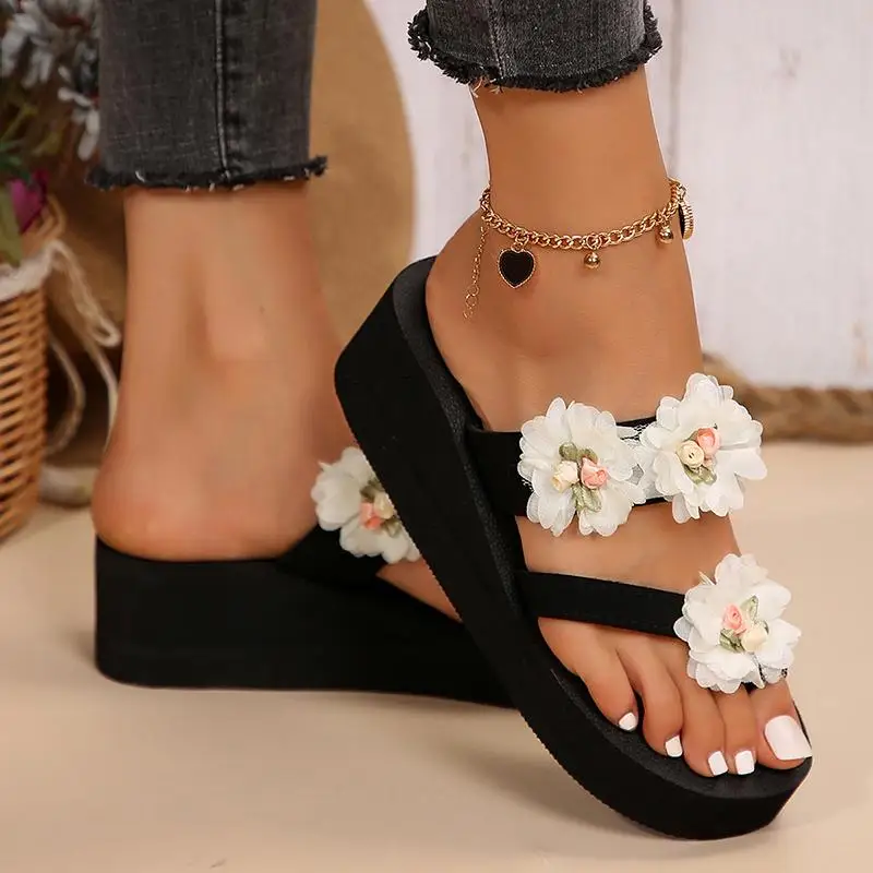 Brand Designer Mesh Floral Decoration Flip Flops Women Summer Black Wedge Heels Outdoor Slippers Casual Beach Sandals Pantuflas