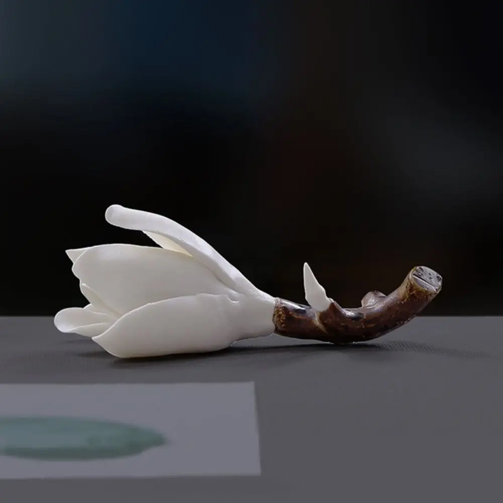 Creative Plum Blossom Tea Pet Ornaments Ceramics Crafts Incense Stick Holder Aromatherapy Base Writing Brush Stand Home Decor
