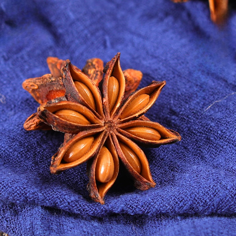 High Quality Natural Dried Star Anise Kitchen Seasoning Incense Supplies Home Wedding Candle  Material Garden Livingroom Decor