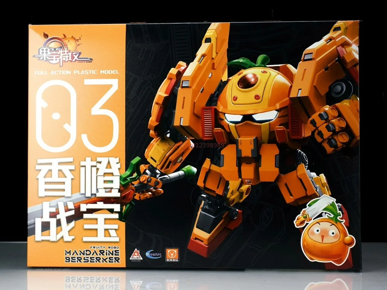 【Op voorraad】 Yi Li Chuang Wan Fruitige Robo Ananas Slasher Mecha Action Assembly Model Figuur